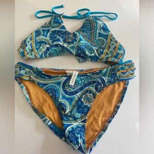 EUC Trina Turk Bikini set.  Top SZ 8 Bottom SZ 10!  Excellent condition